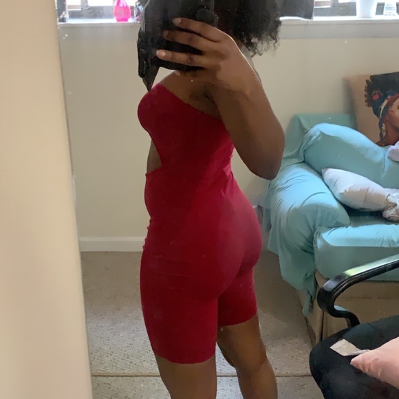 Romper - Picture 2 of 3